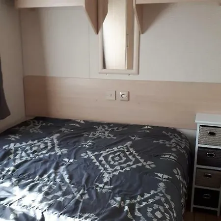 Mobil Grand Luxe 6/8 Pers Camping **** Prázdninový areál Vias