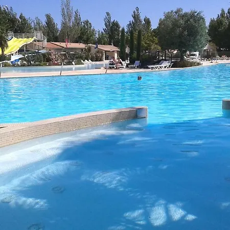 Prázdninový areál Mobil Grand Luxe 6/8 Pers Camping **** Vias
